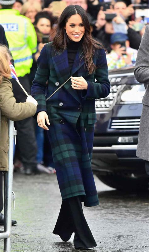 meghan markle burberry coat suits|meghan markle coat colors.